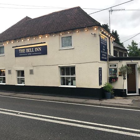 The Bell Inn ساليزبري المظهر الخارجي الصورة