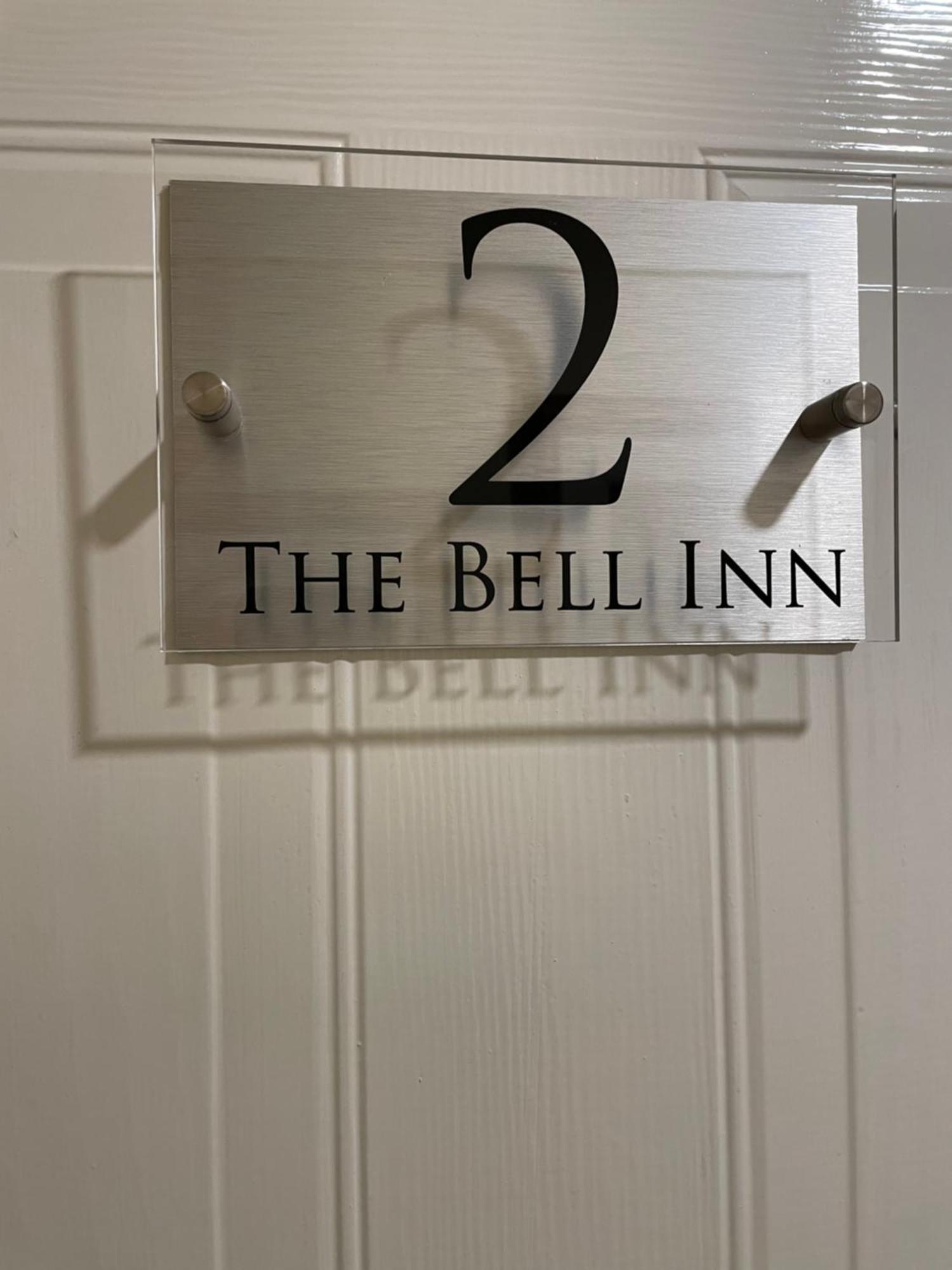 The Bell Inn ساليزبري المظهر الخارجي الصورة